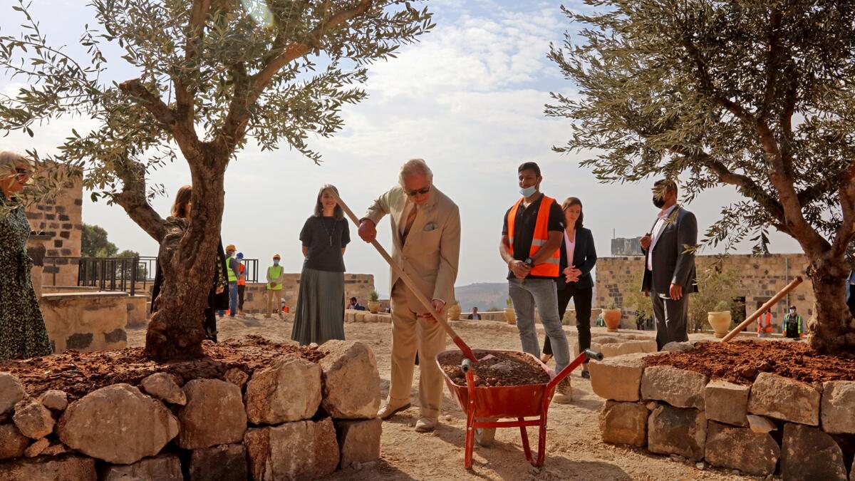 Prince Charles Makes 4-day Visit to Jordan, Egypt