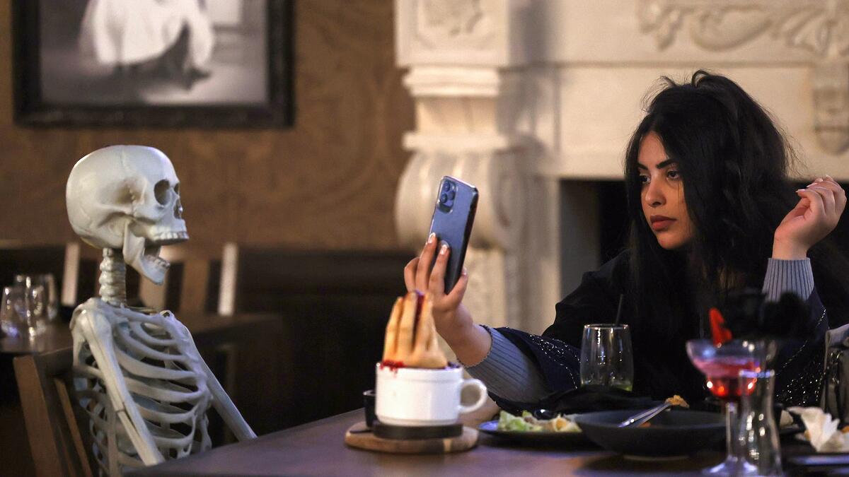 Saudi Arabia restaurant “Shadows”