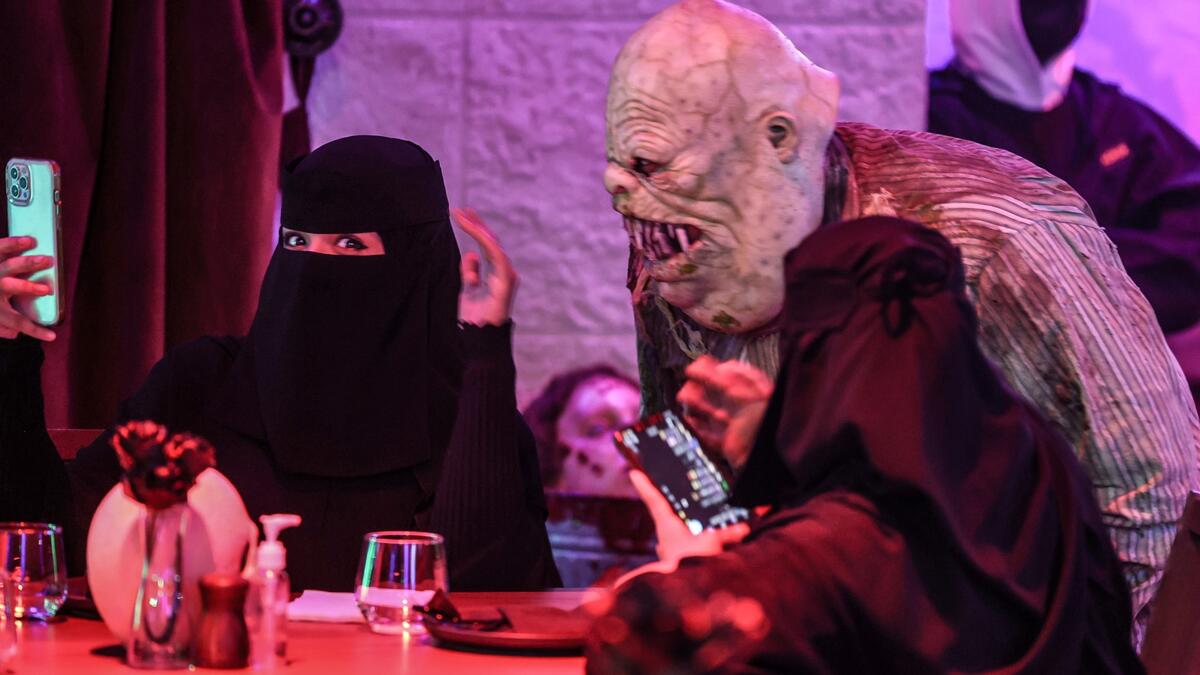 Saudi Arabia restaurant “Shadows”