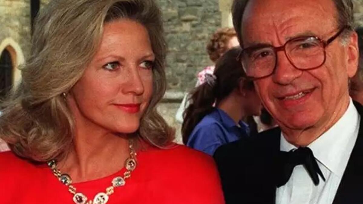 روبرت مردوخ وآنا تورف: بعد 31 عامًا من الزواج، طلّق قطب الإعلام الأسترالي الأمريكي زوجته في عام 1999، واتفق الزوجان على انفصال ودي لكنه اضطر إلى دفع 1.7 مليار دولار.