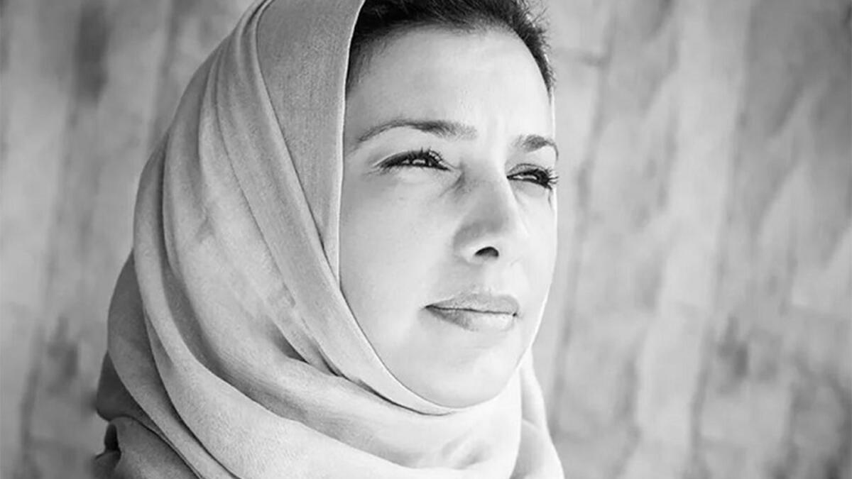 رشا الهوشان: عضو نشط في مجلس الإدارة وعضو اللجنة التنفيذية لمجموعة الهوشان التجارية العائلية، وهي صاحبة ومؤسسة “مؤسسة رشا الهوشان، حاصلة على الماجستير بدرجة الشرف من جامعة برات في نيويورك في هندسة التصميم الداخلي وتصميم المعارض، وأدخلت “ندى دبس” و”فندي كازا” و”بي آند بي إيطاليا” إلى السوق السعودية.