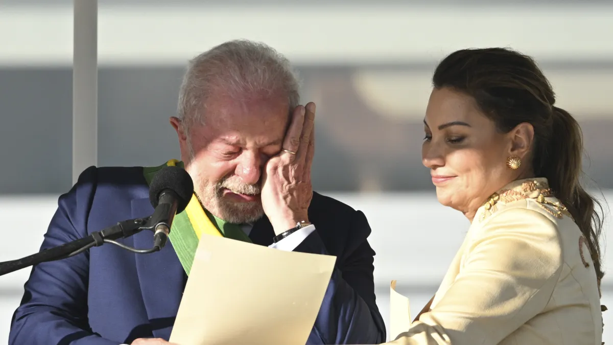 de Silva and wife