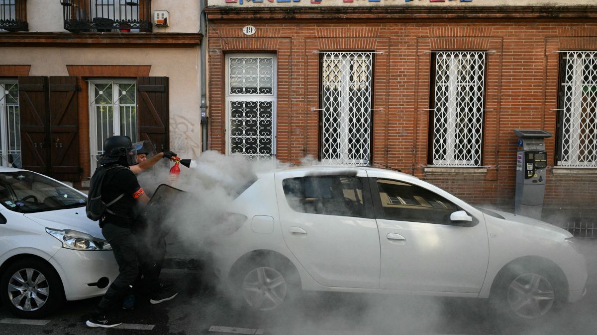 Car Set Ablaze Outside Melbourne Home in Incident Linked to Jewish Holiday
