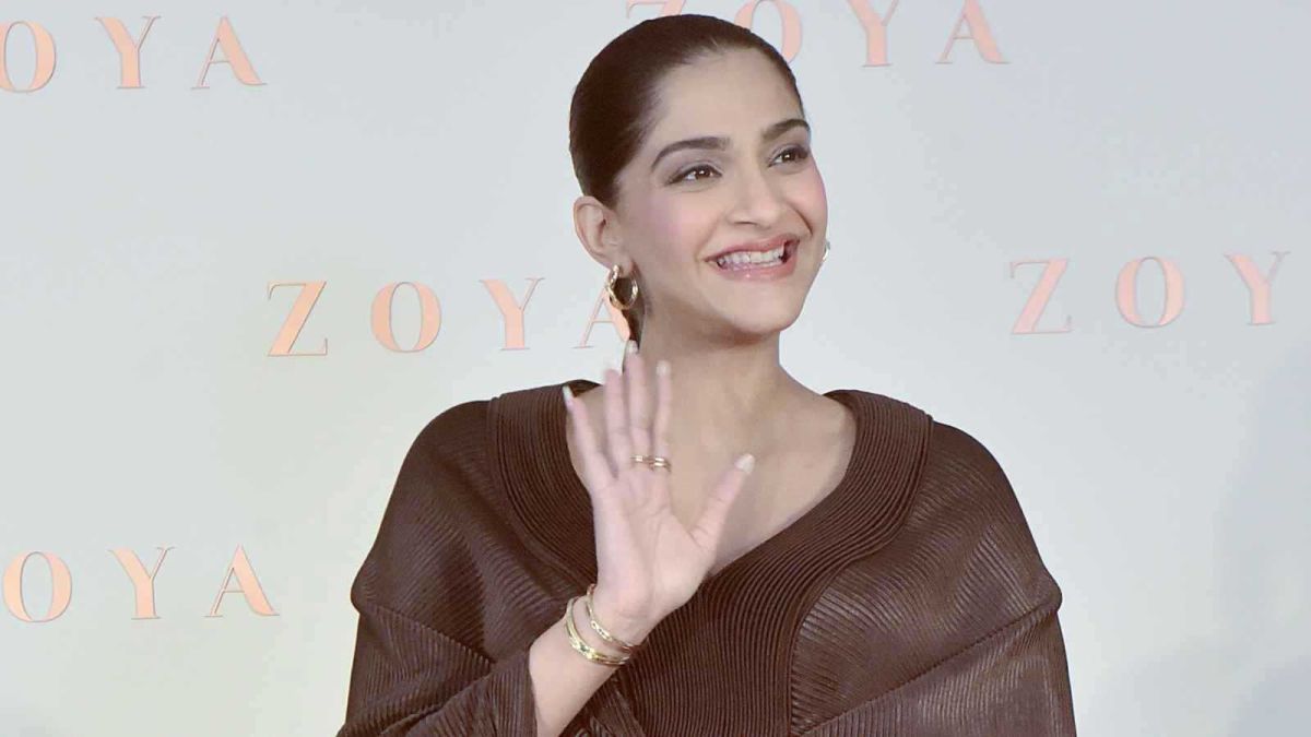 سونام كابور