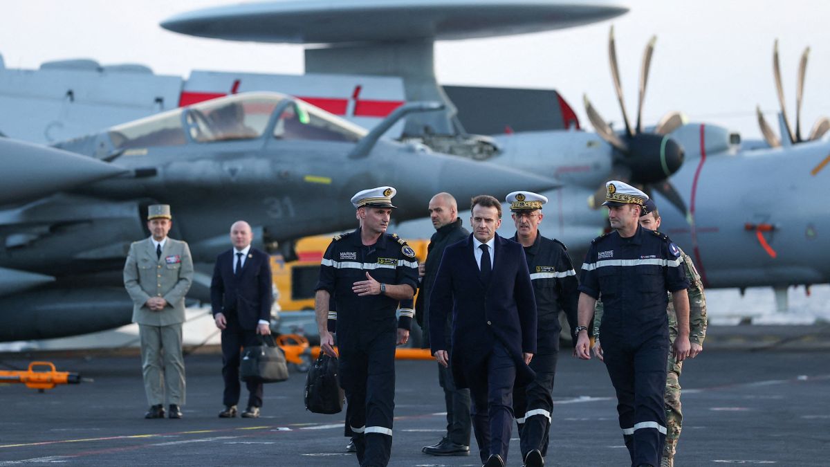 France deploys aircraft carrier to Mediterranean and Red Sea 