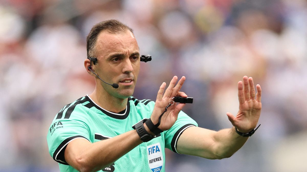 حكم مباراة الأرجنتين وسويسرا اليوم في ربع نهائي كأس العالم 2026