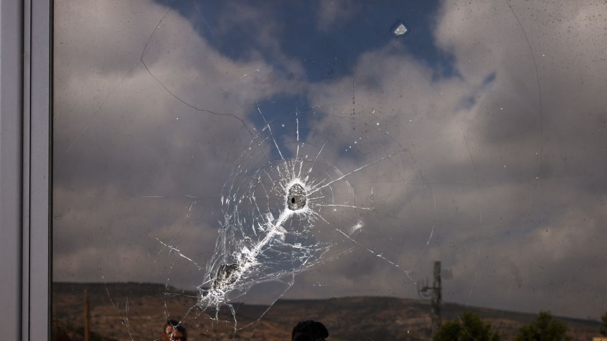 Israeli settlers in west bank 