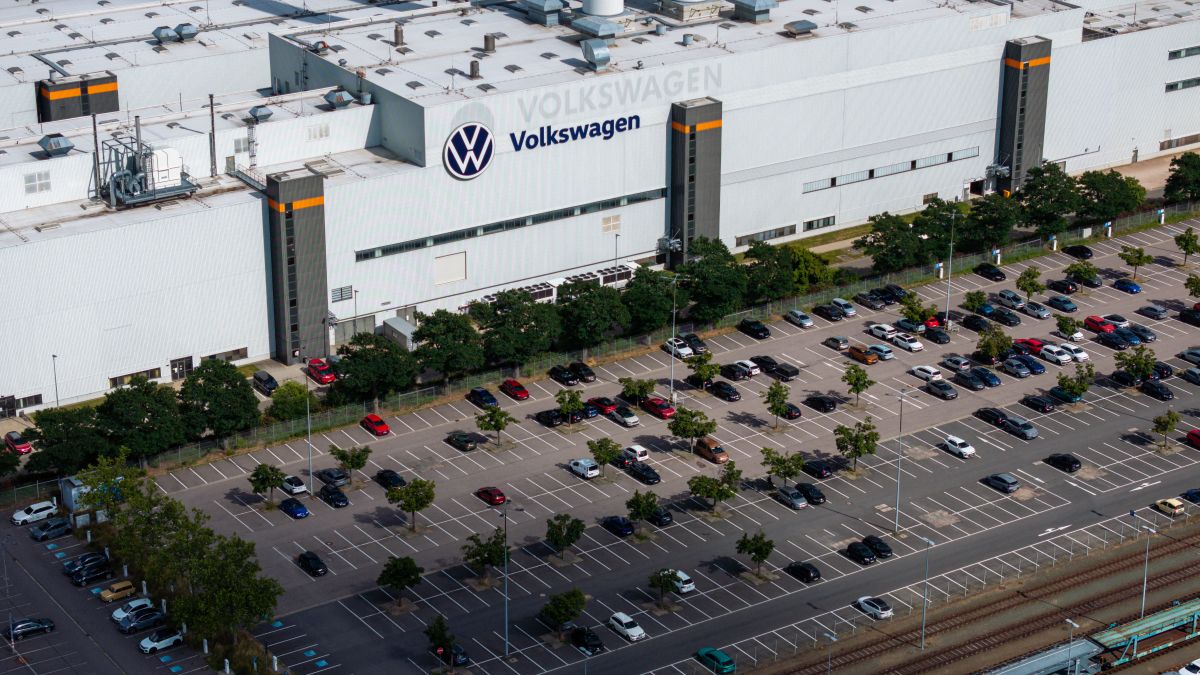 Volkswagen Plant 