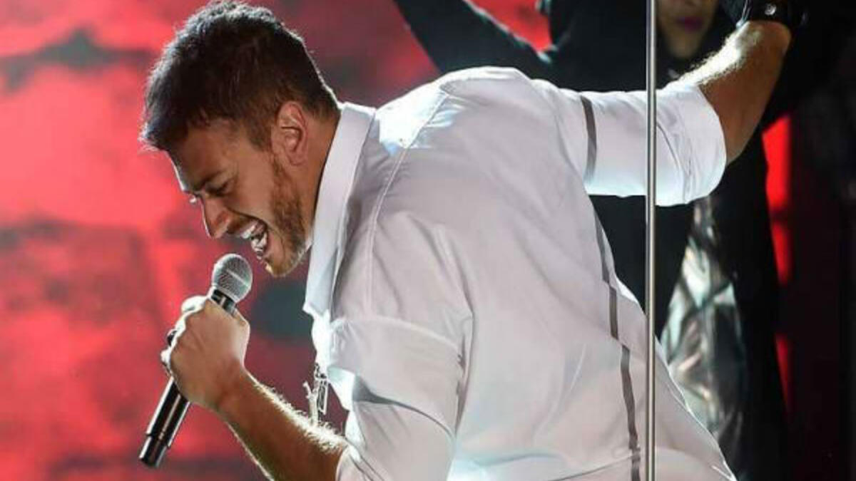 واجه المغربي سعد لمجرد السجن مرتين، الأولى في 2017  والثانية بعدها بعام في تهمتي اغتصاب مختلفتين.