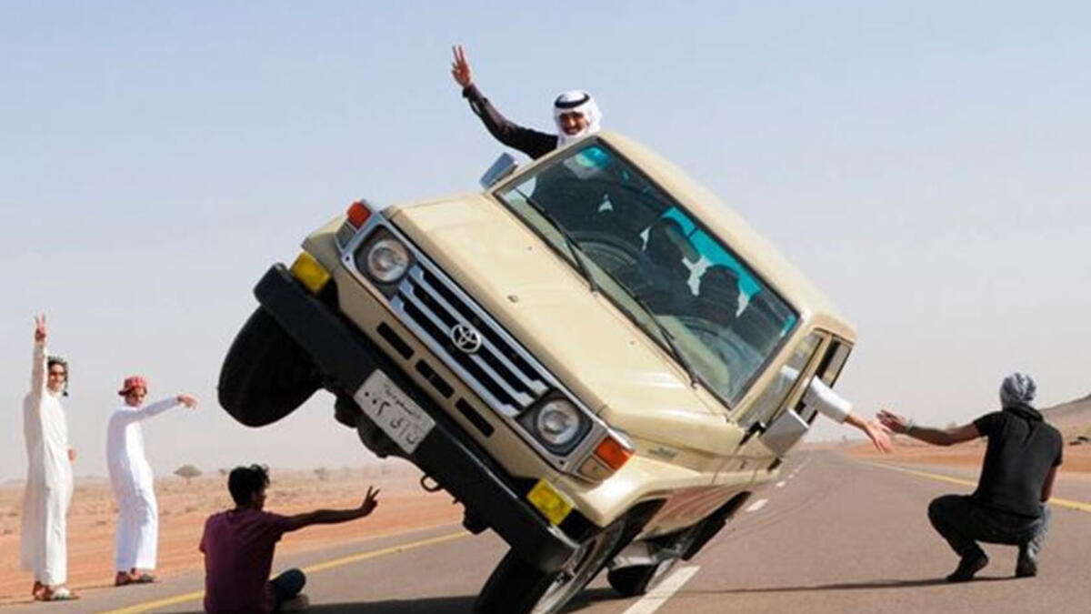 Saudi youths demonstrate another vehicle stunt. (carbuzz.com)