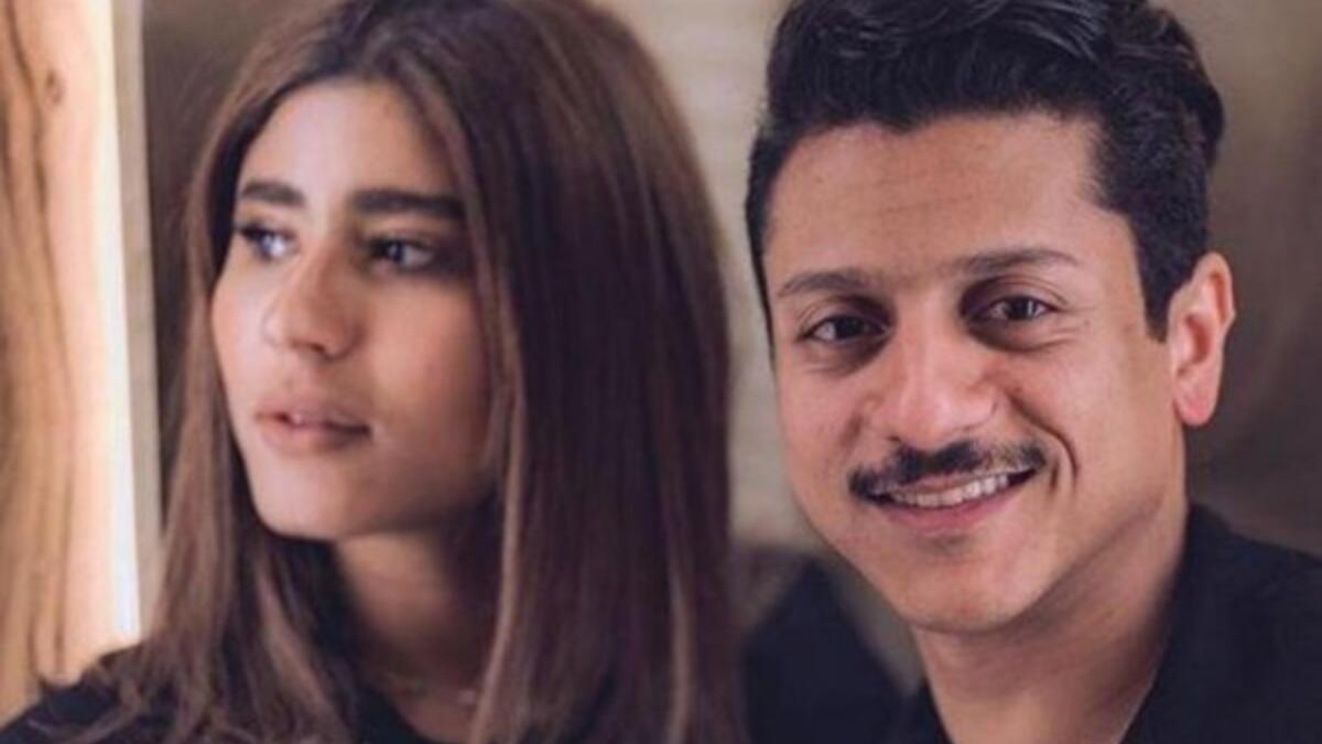 فوجئ جمهور ليلى عبدالله بخبر طلاقها من زوجها عبدالله عباس بعد أسابيع قليلة من عقد قرانهما