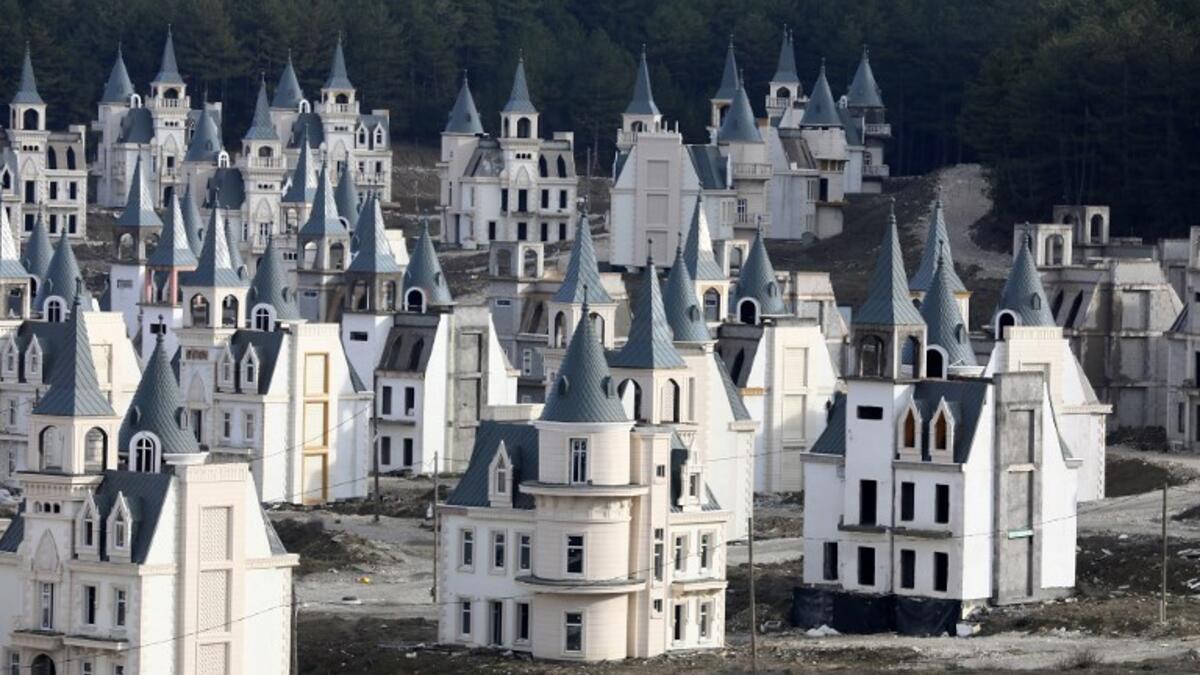 A photo shows hundreds of houses part of the Sarot Group's Burj Al Babas project  close to the town centre of Mudurnu in the Bolu northwestern region. 
Adem ALTAN / AFP