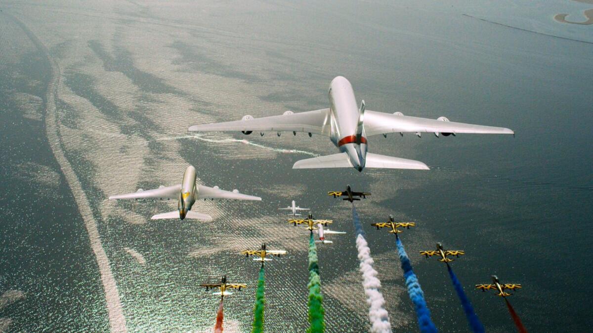 Ground-breaking aerial display that shows how unity can achieve outstanding results (Twitter)