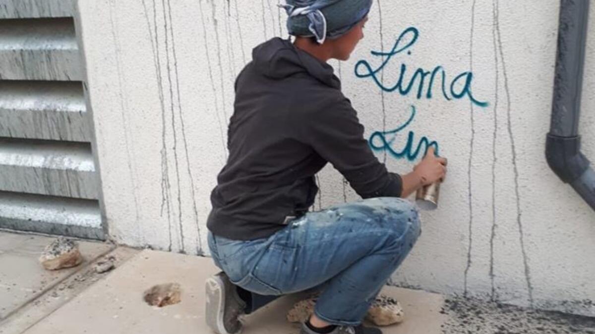 Artist during Baladk project (Facebook)