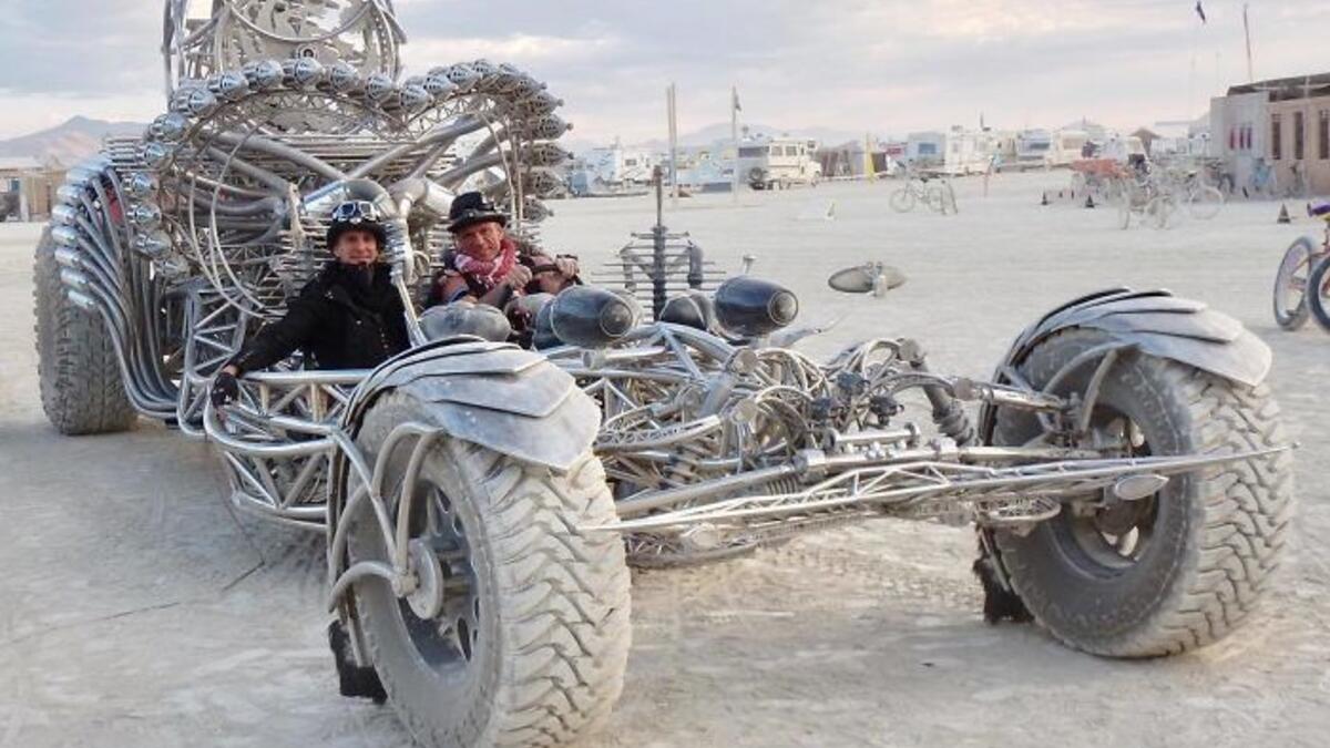 BURNING MAN (BLACK ROCK DESERT, NEVADA)
Burning Man started in 1986. The festival is now an arty, apocalyptic paean to the wonder of self-expression, attracting a tight-knit community of bohemians and misfits from all around the world (boredpand)