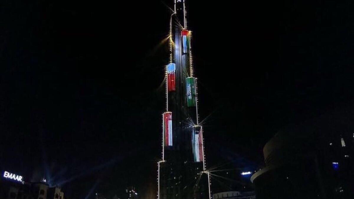 غياب علم قطر من احفالات الليزر على أسطح برج خليفة في دبي
