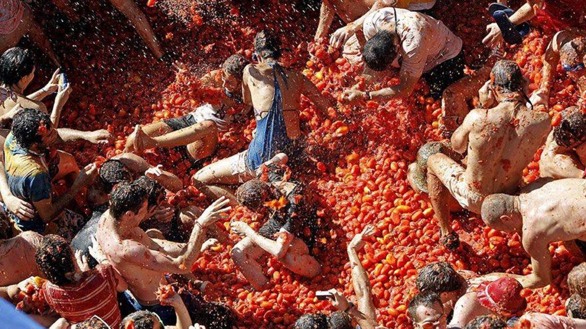LA TOMATINA  (VALENCIA, SPAIN)
Launched way back in 1945, La Tomatina is one of the oldest festivals on our list. It’s also easily the messiest, coming off like the world’s biggest food fight (Twitter)