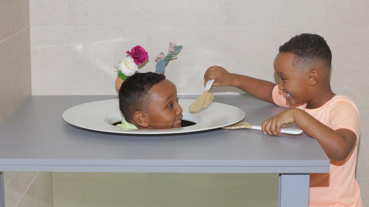 Optical illusions in Museum of Illusions in Dubai (Twitter)