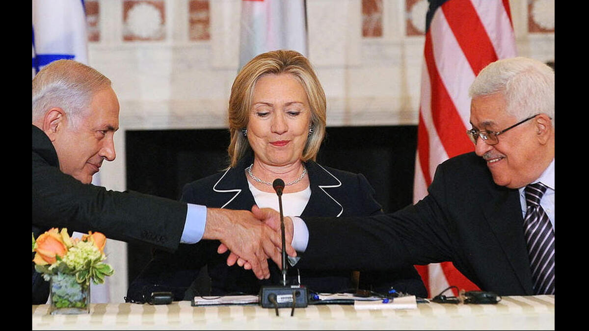 bibi and abbas handshake