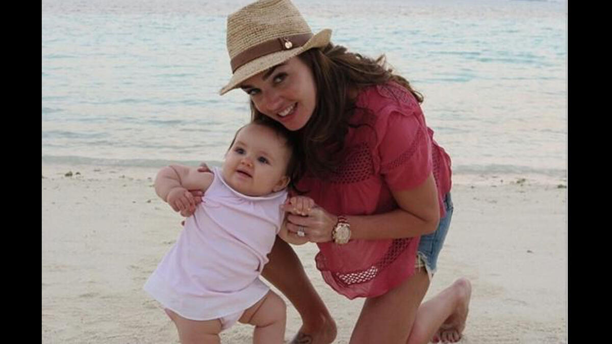 Tamara Eccleston lives the good life and part of it was in sandy Dubai of course with her cute tott Sophia and handsome hubby Jay Rutland.