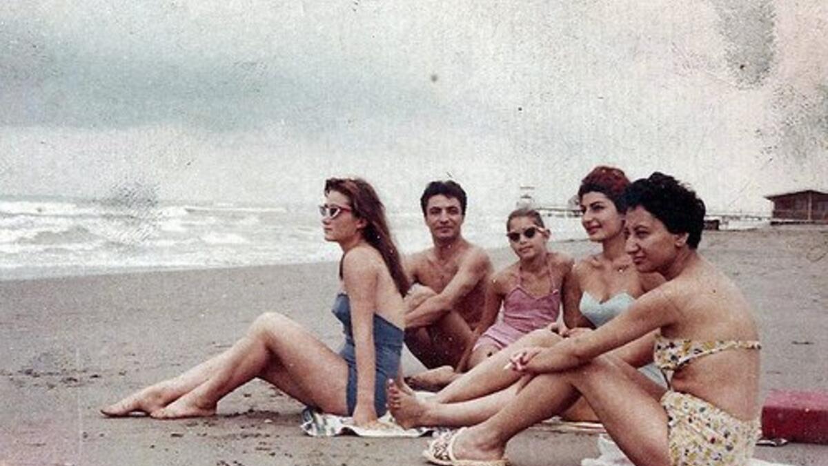 A day at the beach in Iran, 1970s. Before the Islamic revolution. (Twitter)