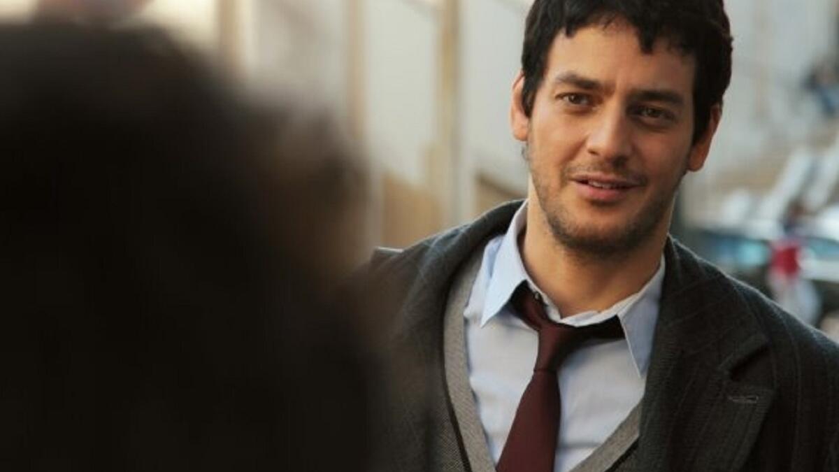 الفنان خالد أبو النجا: في عام 2014 اتهمه الإعلامي توفيق عكاشة بأنه شاذ جنسيًا في تصريحات غير مباشرة، وفي عام 2015 غير أبو النجا صورته الشخصية على موقع التواصل الاجتماعي "فيسبوك" بصورة تحمل علم المثليين، في إشارة منه لدعم الشذوذ الجنسي.