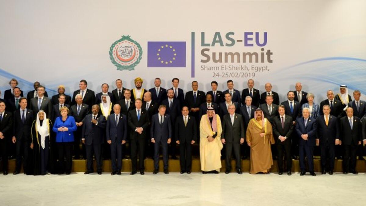 Arab League and European Union leaders pose for a family picture during the first joint European Union and Arab League summit at the International Congress Centre in the Egyptian Red Sea resort of Sharm el-Sheikh, on February 24, 2019. 
MOHAMED EL-SHAHED / AFP