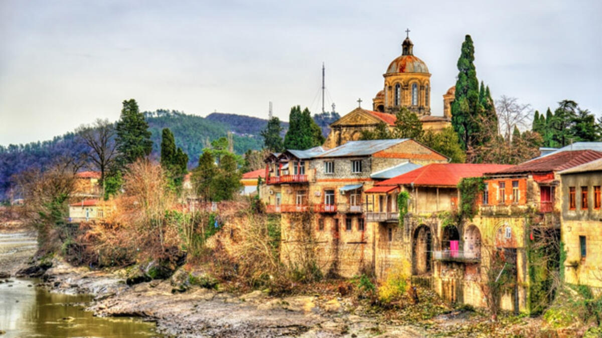 A breathtaking country in the Caucasus, Georgia has stunning natural scenery and fascinating history. The city of Bautmi lies on the lush Black sea coast, and further inland in the Rioni region, UNESCO sites and mountainous scenery abound.