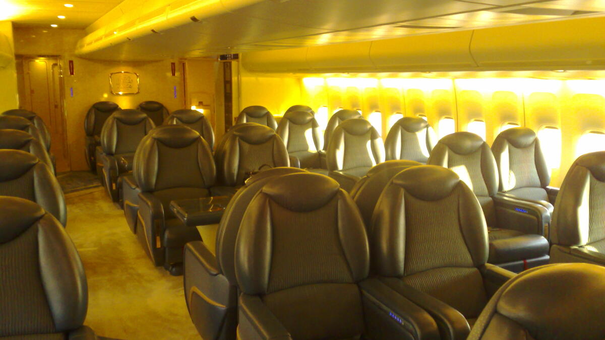 Prince Al Waleed's Boeing 747 contains separate seating for the minions. (imgur.com)