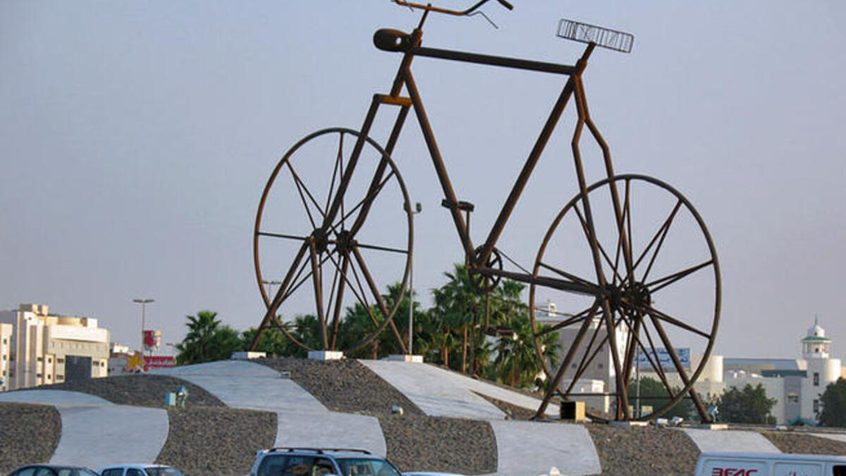 jeddah bicycle monument