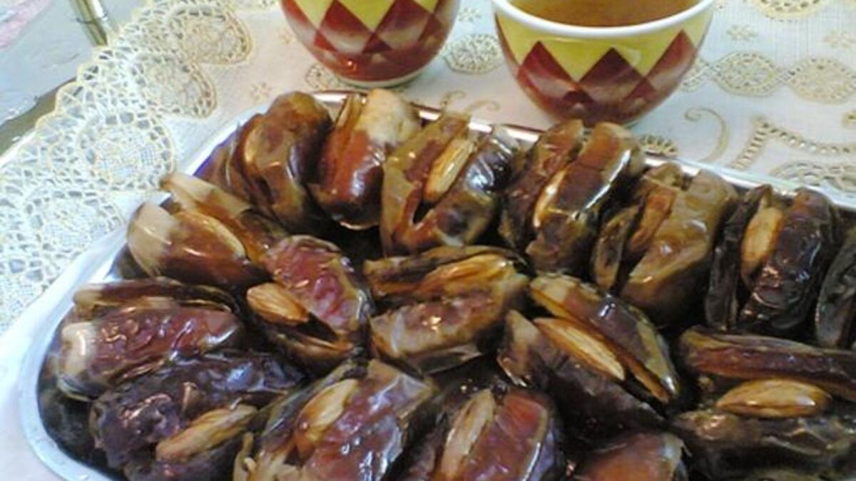 Stuffed dates