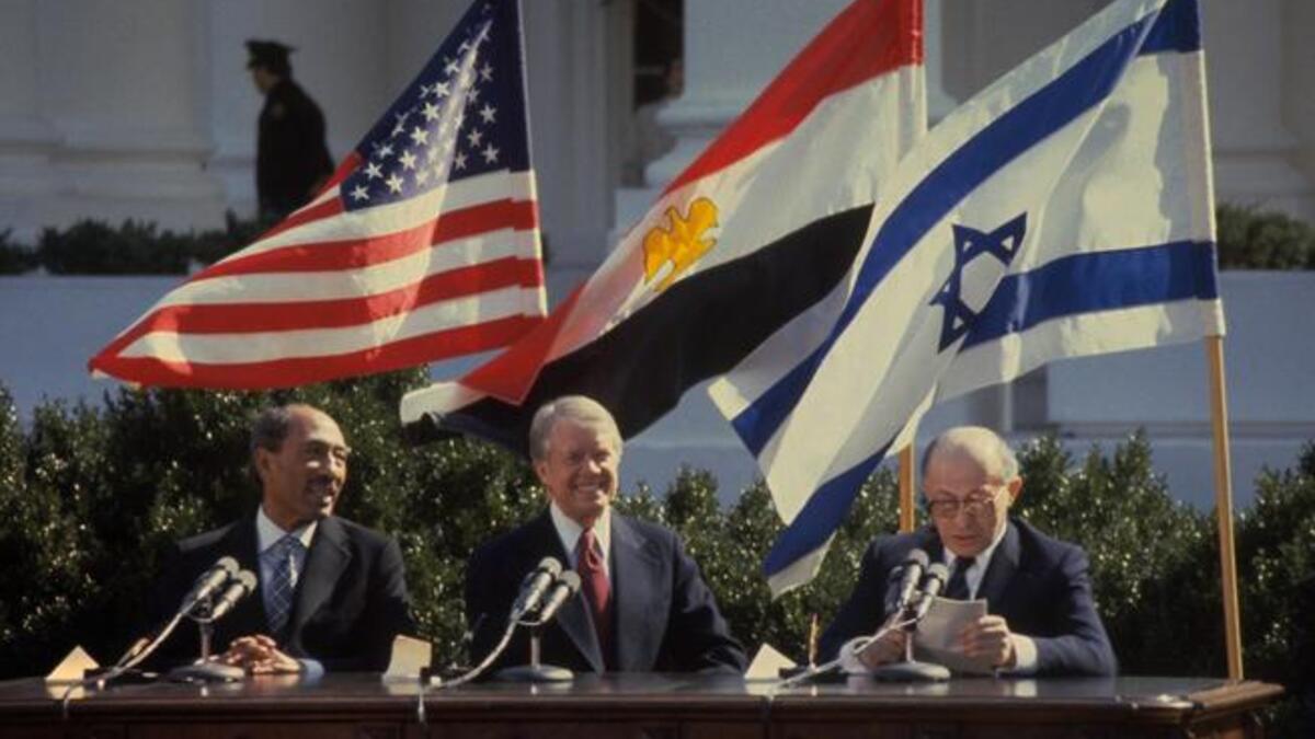 Sadat's 'Opening', (Infitah): 3rd President Anwar Sadat, served from Nasser's death 1970
 to his own end,1981. He departed from Nasser's legacy of a closed Egypt, with his own initiative:
opening the market to outside investment. He made peace with Israel and cut off the Soviets, for the U.S.