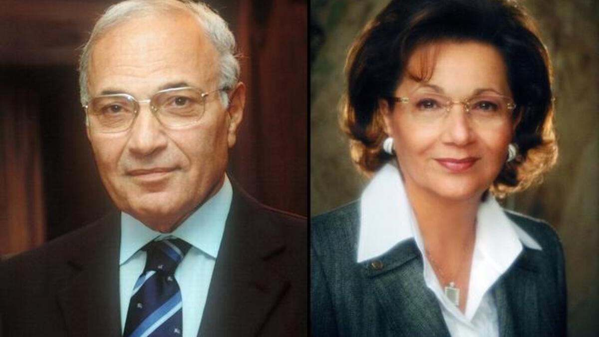 One mock conspiracy played on the idea that Ahmed Shafiq was just another way in for the old Mubarak cronies, going something like this: Shafiq’s wife dies, Shafiq becomes president of Egypt, Mubark dies, Shafiq marries Suzanne and Jamal becomes the new Egyptian president!