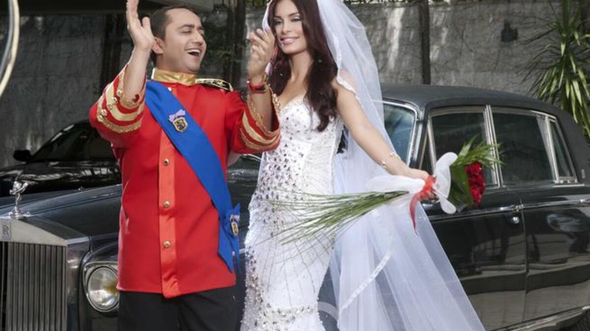 Imad al Rifai directs Dominique Hourani and Ali Al Deek in their new music video "Jai Aballi" ("You've come to mind").