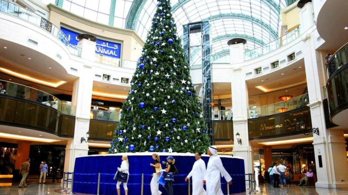 Christmas v Ramadan: Born Christians will often embrace or indeed remember their Christianity at Christmas,
the season of good will (and commerce). Such 'holy' times, including Ramadan, do tend to 
attract seasonal followers of religion, who use the holidays as a time for family and love.