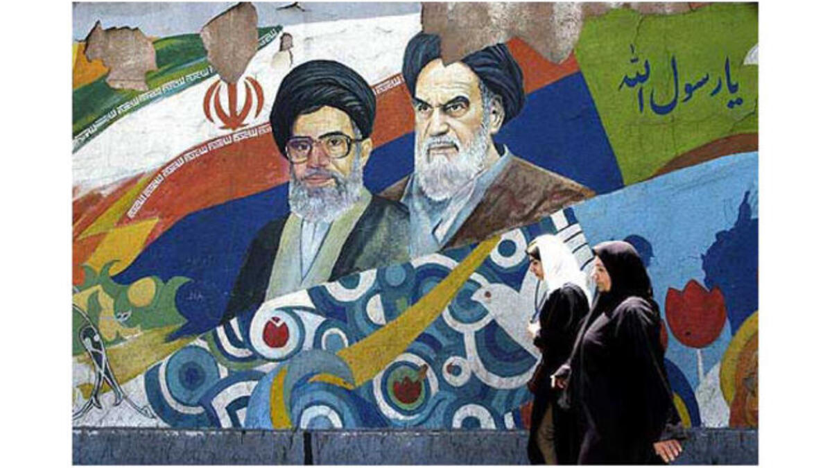 graffiti iran ayatollah khomeini