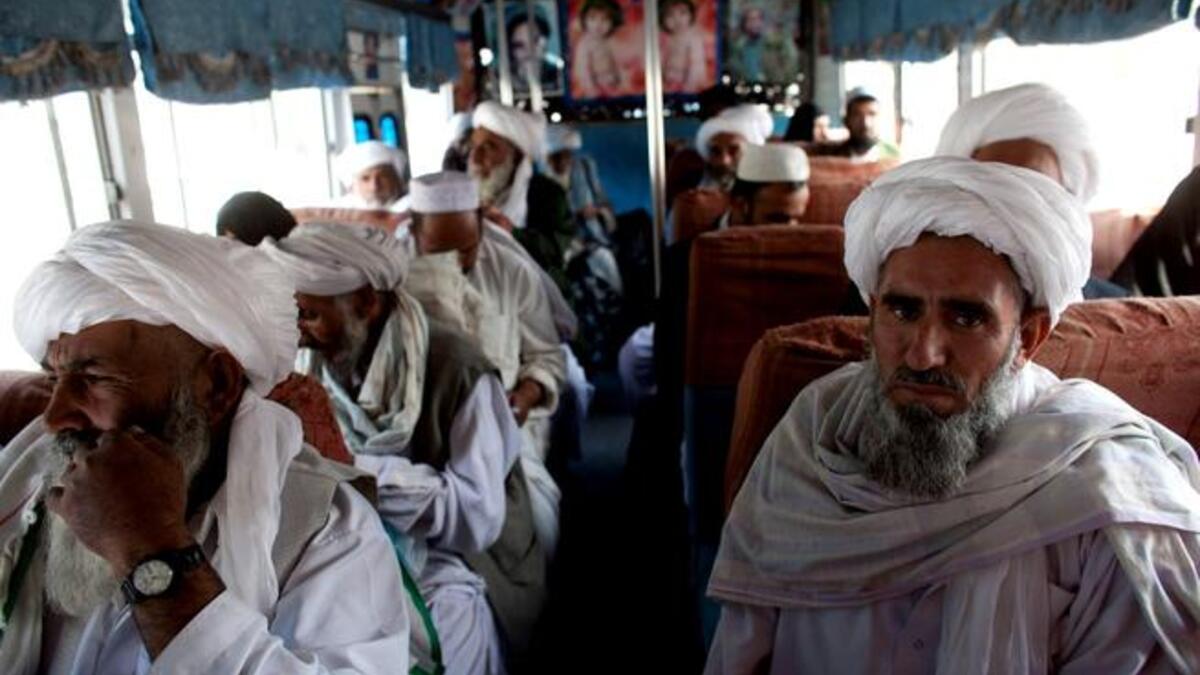 يستحب للحاج أن يصل إلى الأراضي المقدسة باكرا قبل أن يكثر الناس ويمكن له أن يستغل  الأيام التي تسبق الحج لأداء فريضة العمرة.