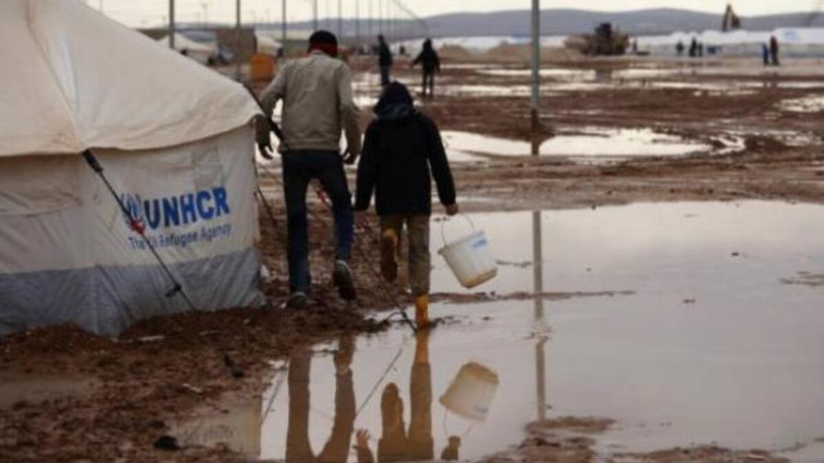 مخيم الزعتري يغرق في مياه الأمطار