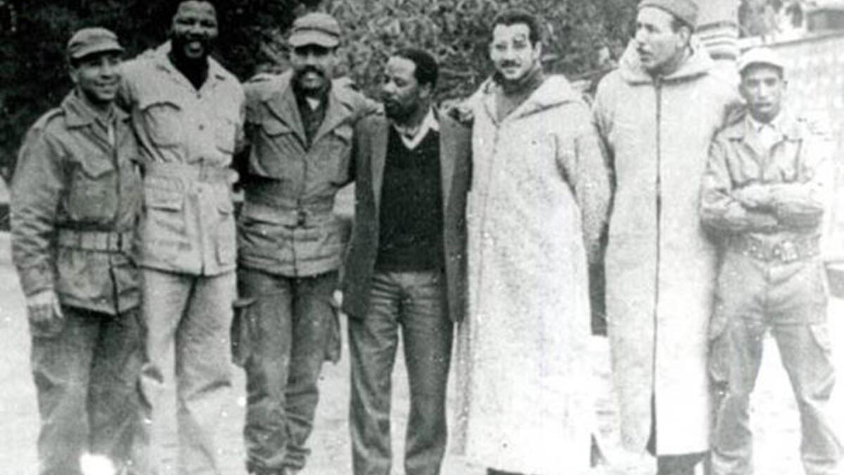 nelson mandela in algeria