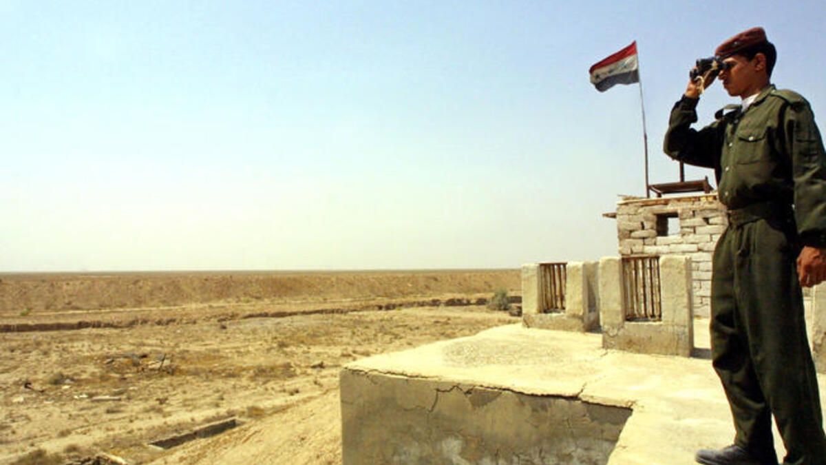 اعتبرت مجلة التايم تأييد مبارك لطلب السعودية التدخل الأمريكي للمساعدة فى تحرير الكويت من الغزو العراقي أحد أبرز مواقفه الخارجية.