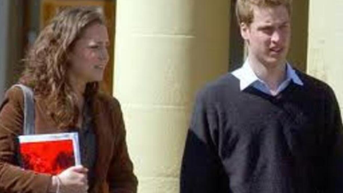 Cool n Casual: The student days when she started dating William during His and Her years of studying History of Art at St. Andrews. Kate was not shy of indulging in the typical student, sometimes even drunken, antics and lively partying.