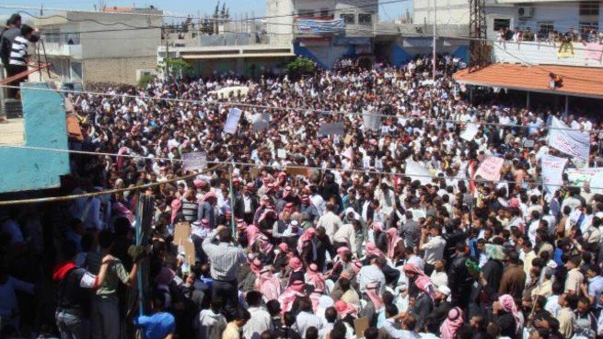 Deir ez-Zor “We want to be clear, the Makhlouf family ripped us off’ in reference to the massive corruption and Mafioso monopoly on Syria by the Assad family. The cries and chants of protest are spreading round the Syrian coast and mainland, slowly but surely.