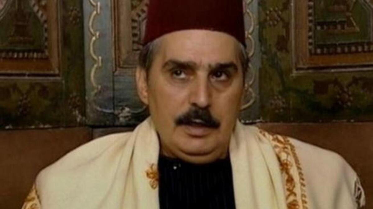 ضمت القائمة اسم الفنان عباس النوري الذي ذكر في تصريح له أن مطالب الإصلاح لا تستحق ثورة ومن السهل تحقيقها بالمفاوضات.