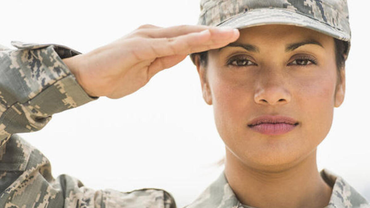 Aaskarieh female army