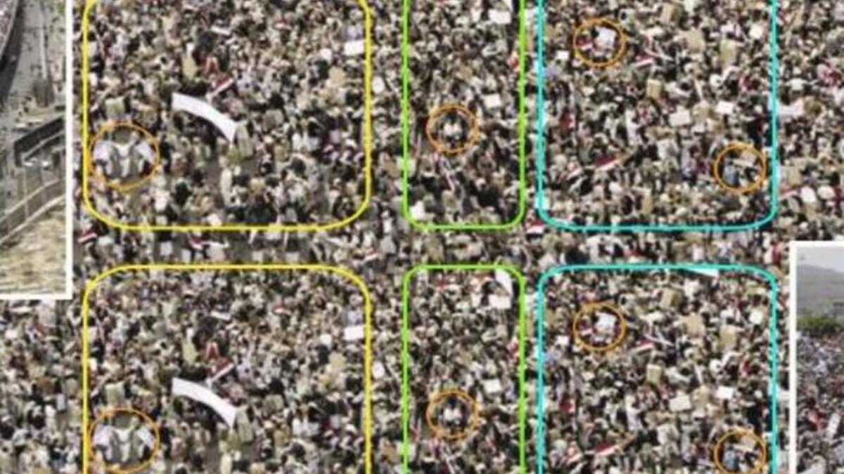 Published this clearly photoshopped photo to show Saleh has supporters. This during a rival rally staged by the President for his Friday of Forgiveness, 26 March, otherwise called Friday of Departure and Friday of Uncertainty by opponents.