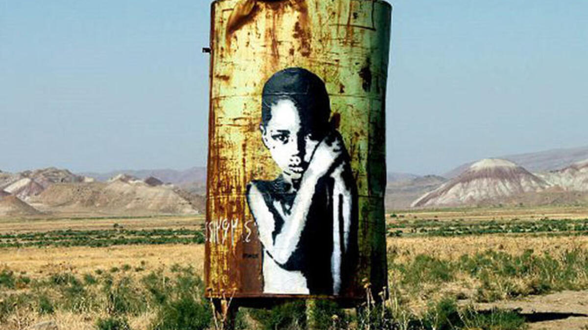 iran graffiti icy sot