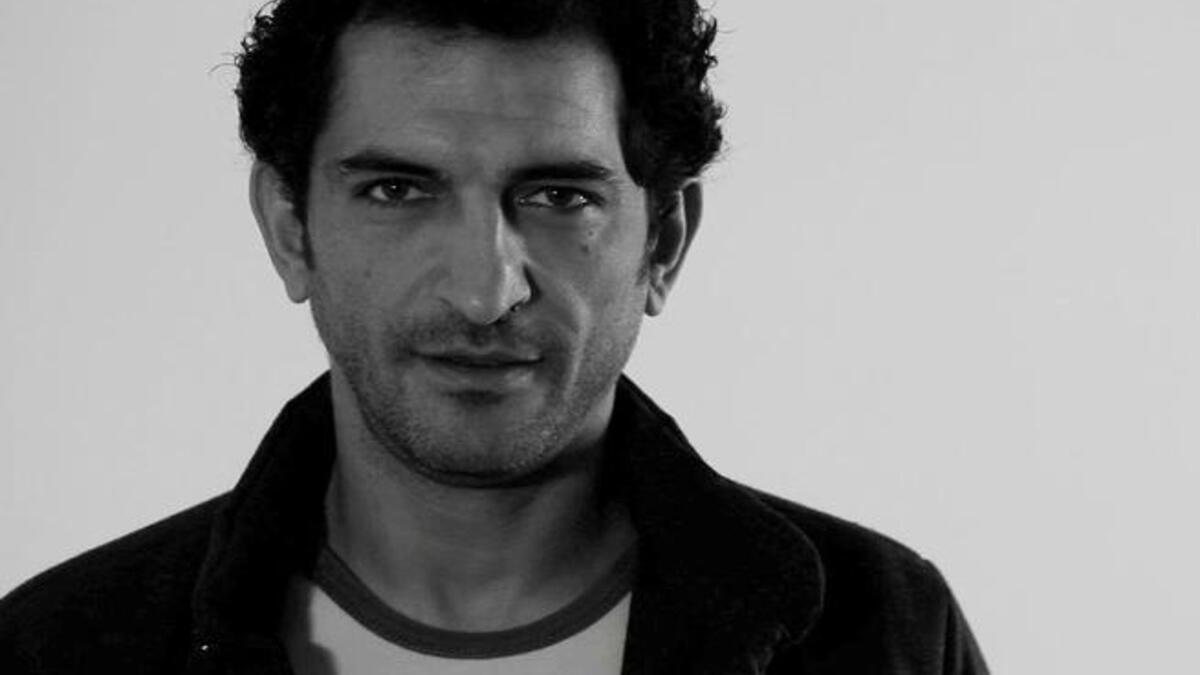 ‘Amro Waked’ boycotts the elections, stating in his personal blog that ‘the elections will be a farce, a comedy and an 
absurd play that is not worthy of a people aspiring for democracy’.