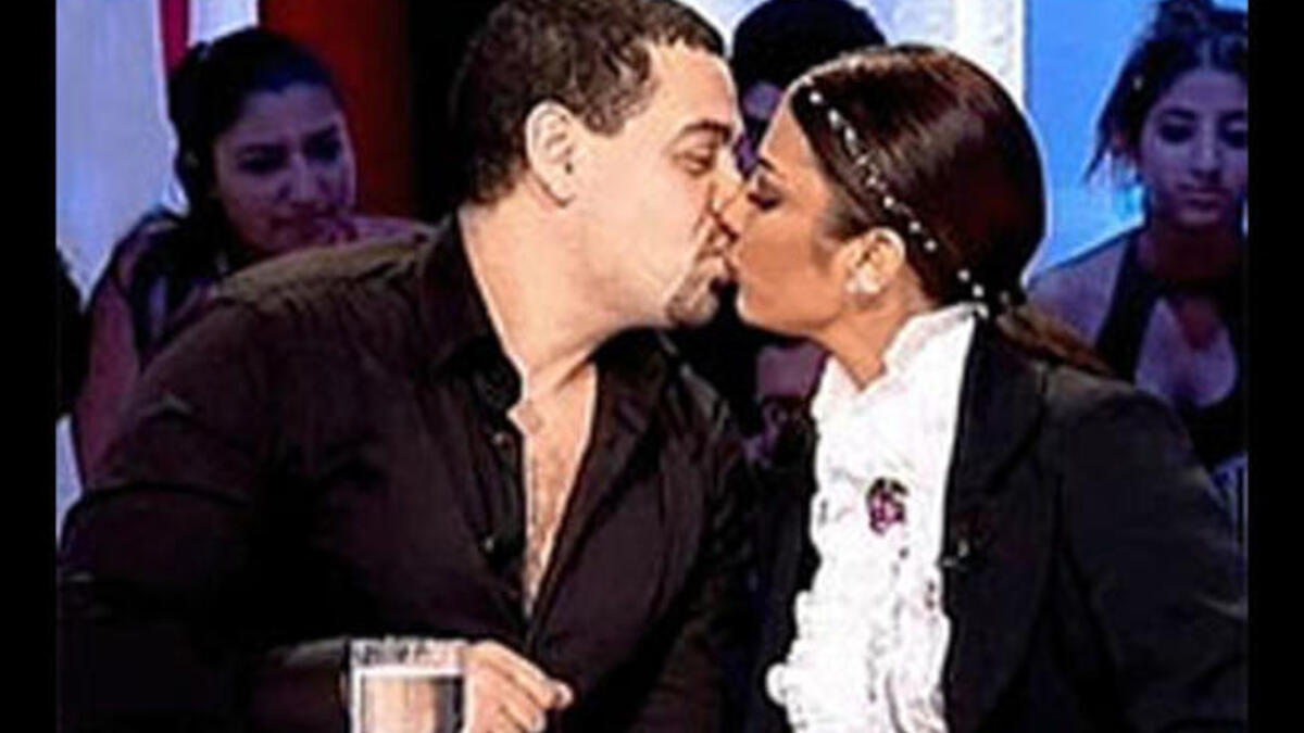 Asala Nasri kiss