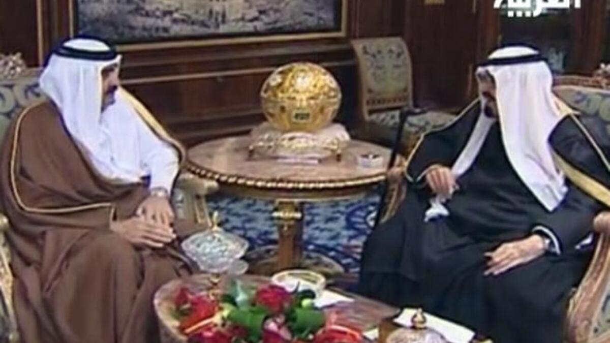 الشيخ حمد رئيس قطر والملك السعودي