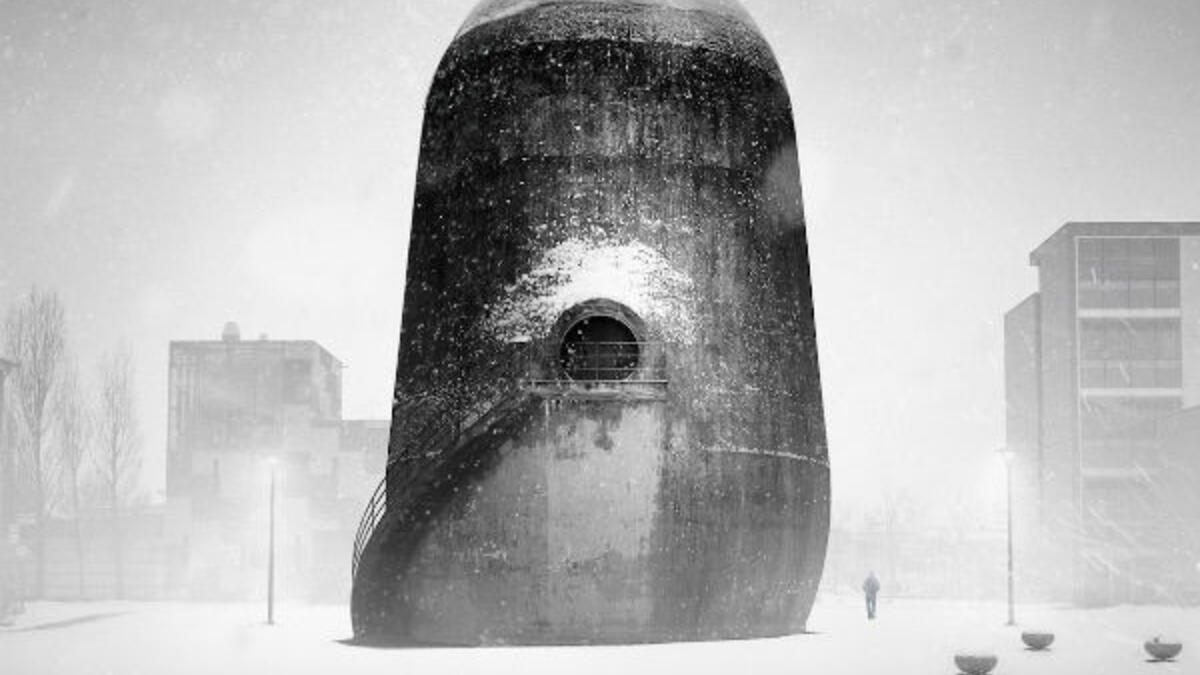 الفئة المعمارية: للمصور "أندرياس بول" بعنوان "الرجل والبرج الغامض"